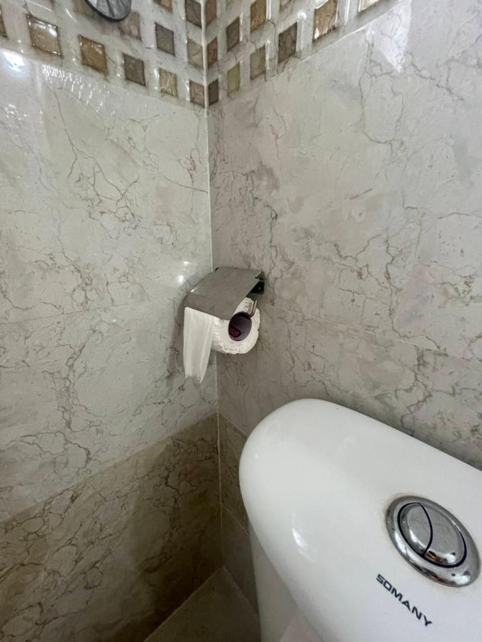 Reva Inn Бангалор Екстериор снимка