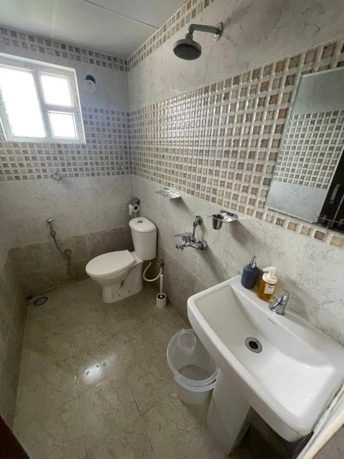 Reva Inn Бангалор Екстериор снимка